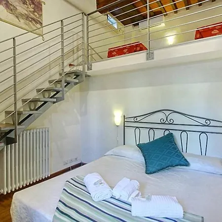 דירה Piazza Ciompi With Private Garden *
